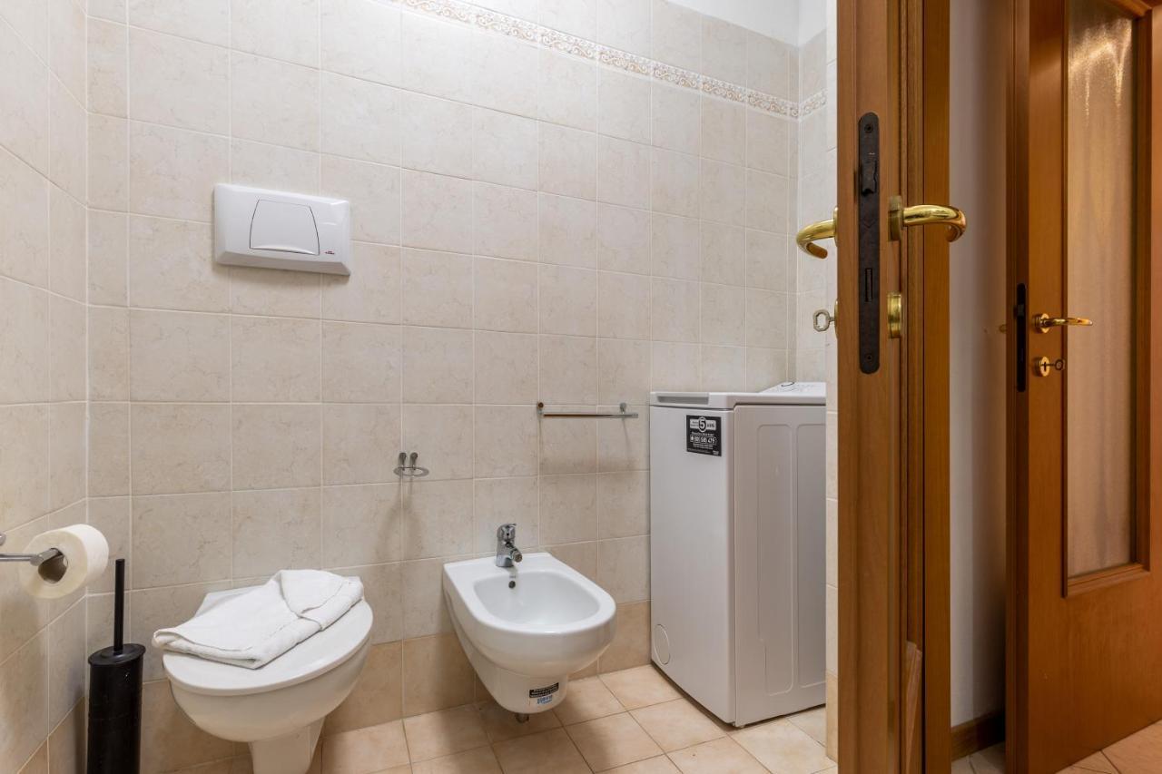 Casa Vacanze Penelope In Centro Storico Terst Exteriér fotografie